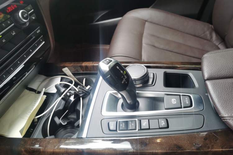 Used BMW X5 2018 xDrive28i Gear Lever