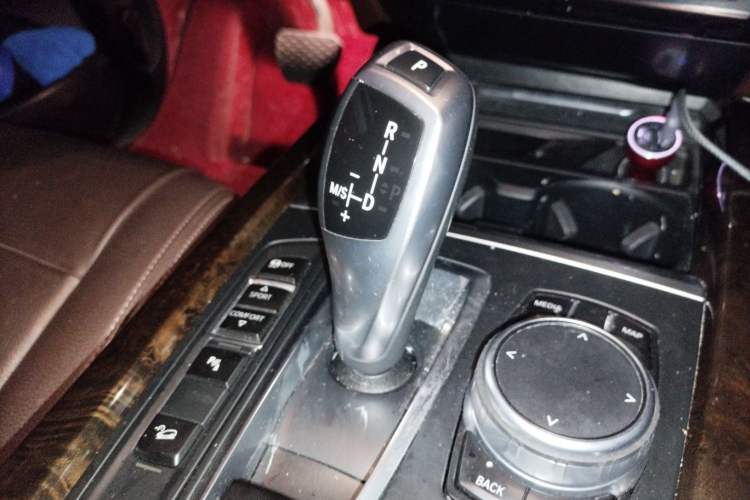 Used BMW X5 2018 xDrive28i Gear Lever