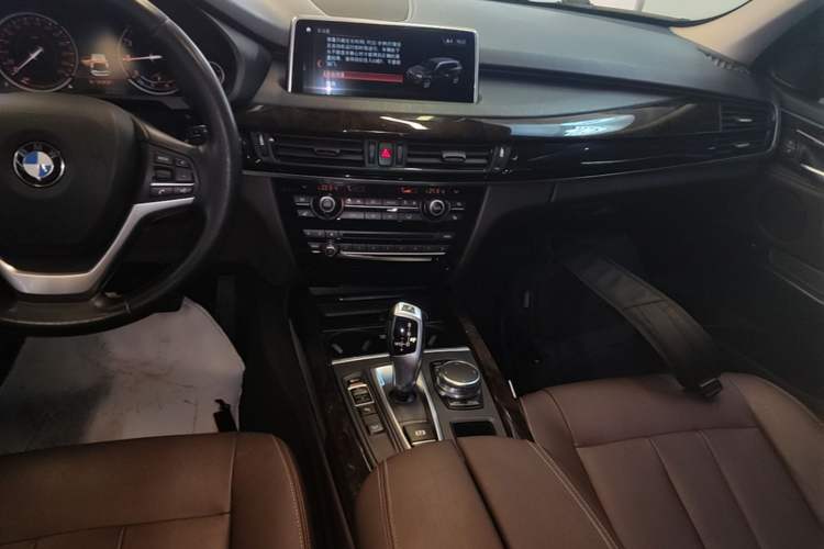 Used BMW X5 2018 xDrive35i Elegant Edition Gear Lever