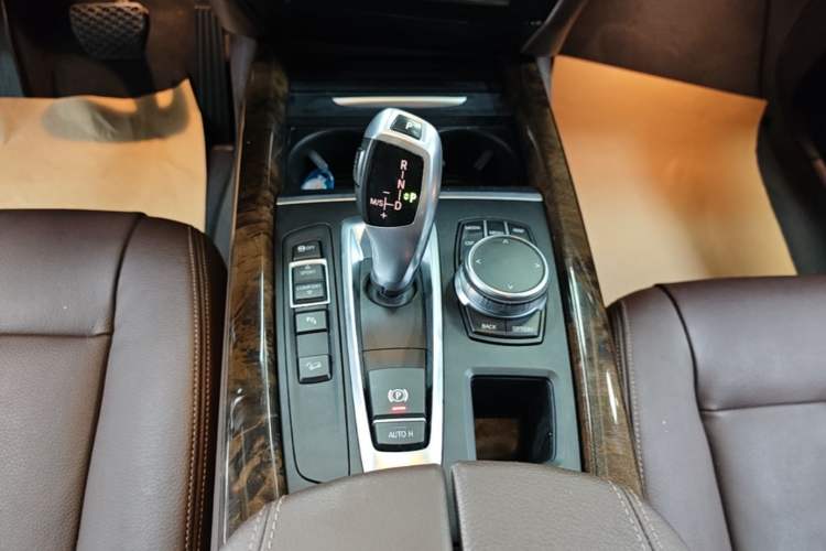 Used BMW X5 2018 xDrive28i Gear Lever