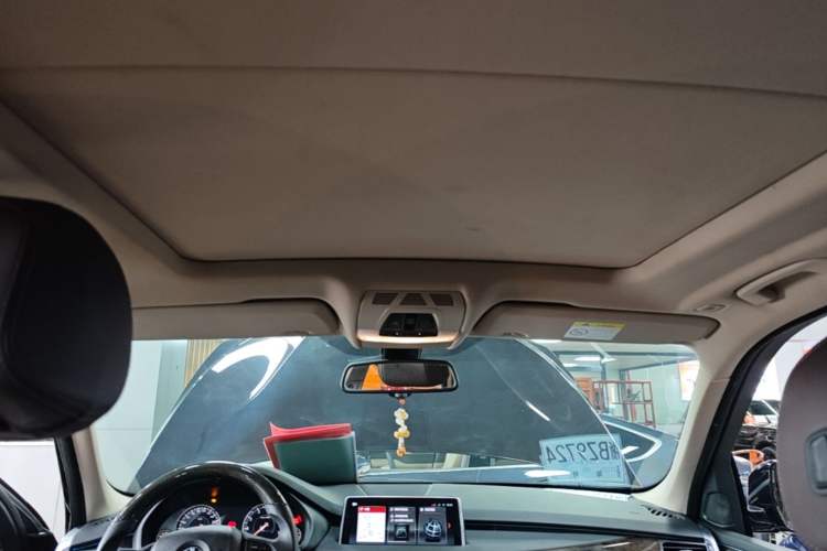 Used BMW X5 2018 xDrive28i Headliner