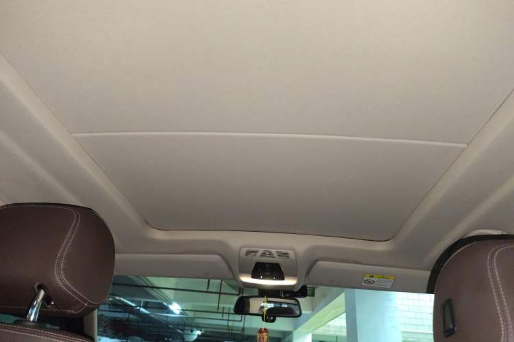 Used BMW X5 2018 xDrive28i Headliner
