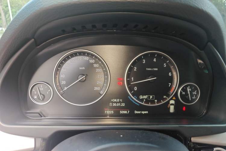 Used BMW X5  Instrument Cluster