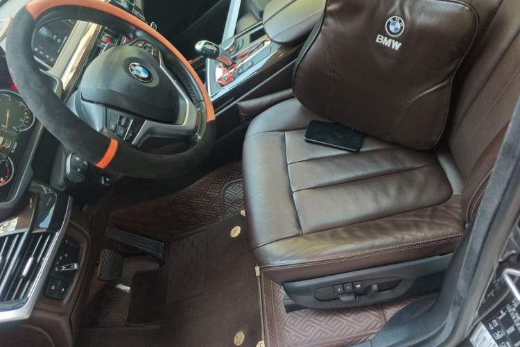 Used BMW X5 2018 xDrive28i Left Front Seat