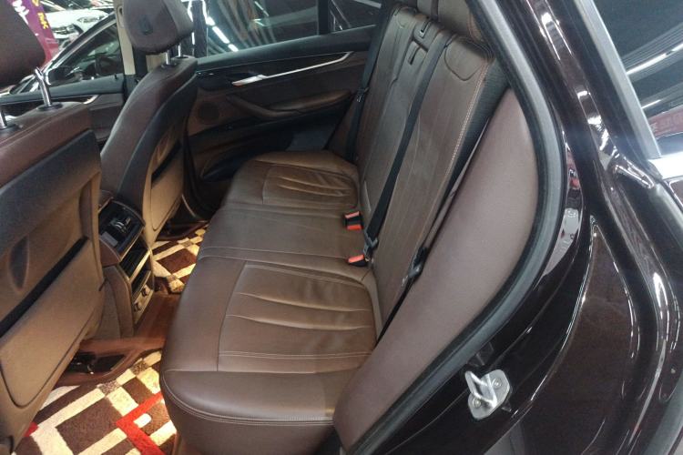 Used BMW X5 2018 xDrive28i Left Rear Seat