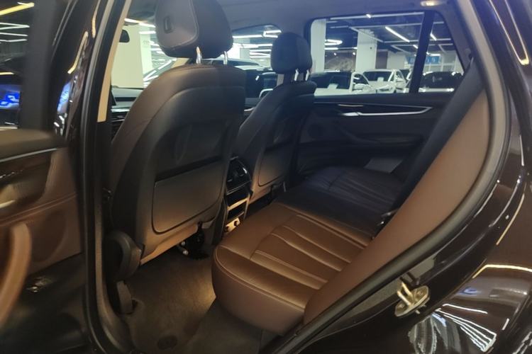 Used BMW X5 2018 xDrive35i Elegant Edition Left Rear Seat