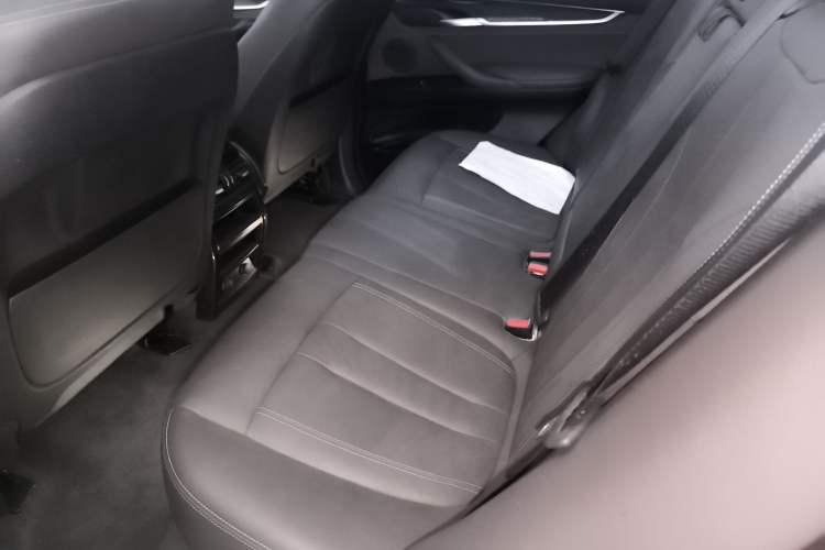 Used BMW X5 2018 xDrive35i Elegant Edition Left Rear Seat