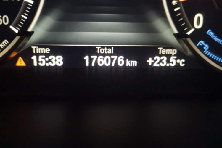 Used BMW X5 2018 xDrive35i Elegant Edition Odometer Close Up