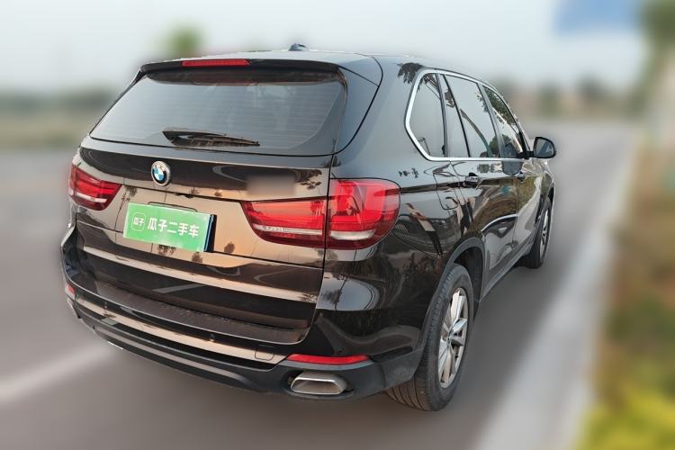 Used BMW X5  Rear Right 45 Deg