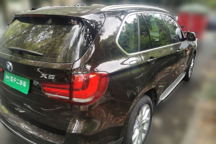Used BMW X5 2018 xDrive28i Rear Right 45 Deg
