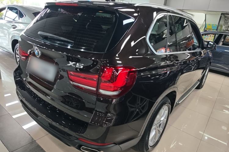 Used BMW X5 2018 xDrive28i Rear Right 45 Deg