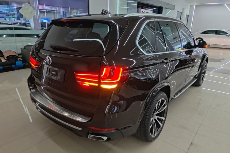 Used BMW X5 2018 xDrive35i Elegant Edition Rear Right 45 Deg