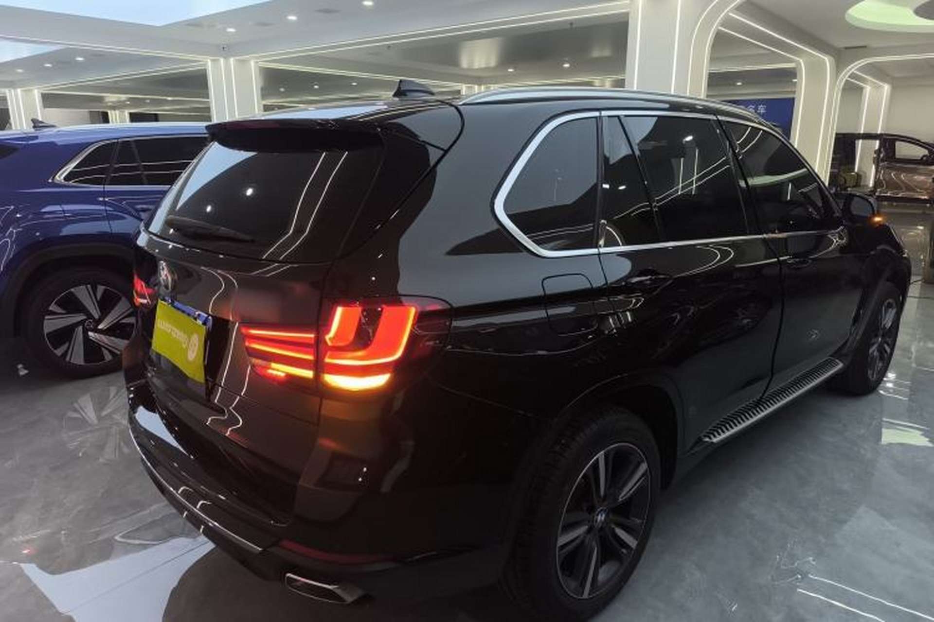 Used BMW X5 2018 xDrive35i Elegant Edition Rear Right 45 Deg