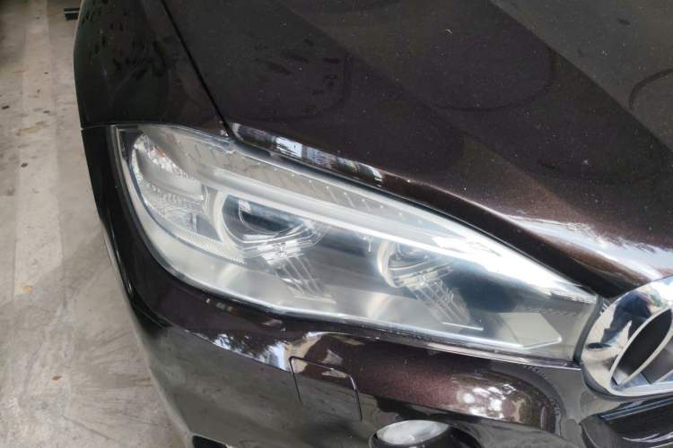 Used BMW X5 2018 xDrive28i Right Front Headlight