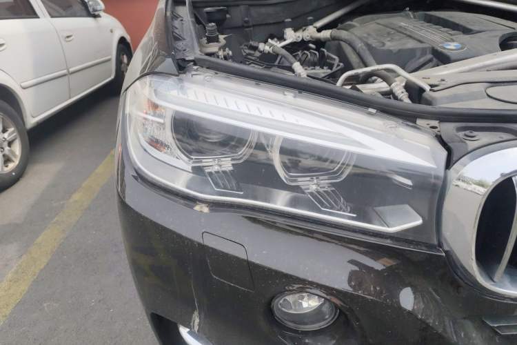 Used BMW X5 2018 xDrive35i Elegant Edition Right Front Headlight