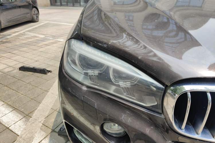 Used BMW X5 2018 xDrive28i Right Front Headlight