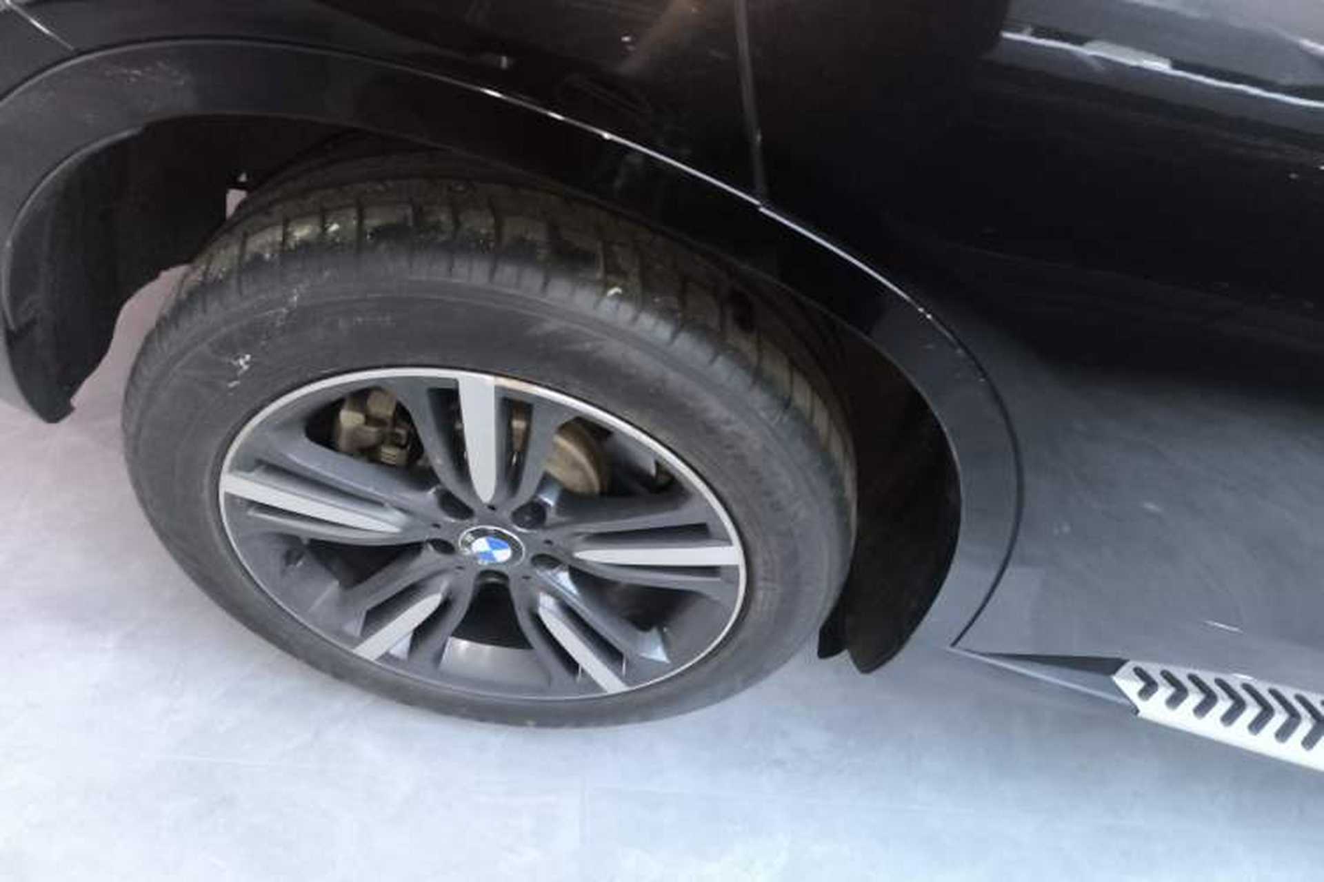 Used BMW X5 2018 xDrive35i Elegant Edition Right Rear Wheel Hub