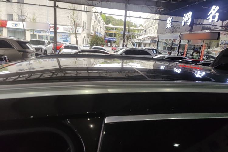 Used BMW X5 2018 xDrive28i Roof