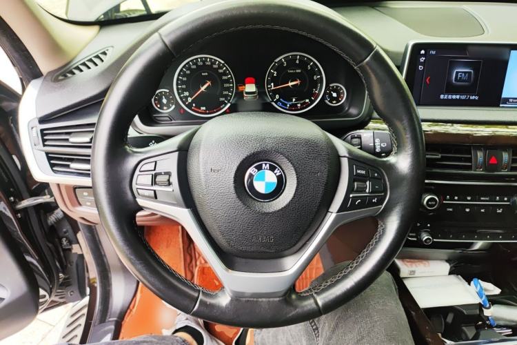 Used BMW X5 2018 xDrive28i Steering Wheel