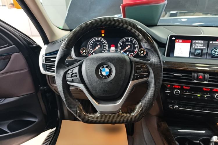 Used BMW X5 2018 xDrive28i Steering Wheel