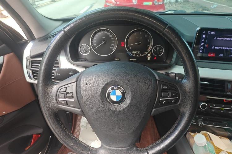 Used BMW X5  Steering Wheel