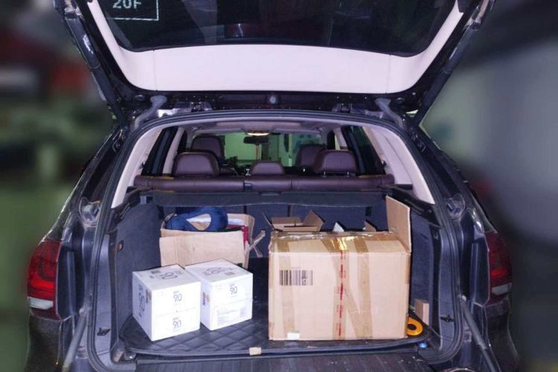 Used BMW X5 2018 xDrive28i Trunk