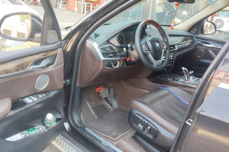 Used BMW X5 2018 xDrive28i Driver Seat