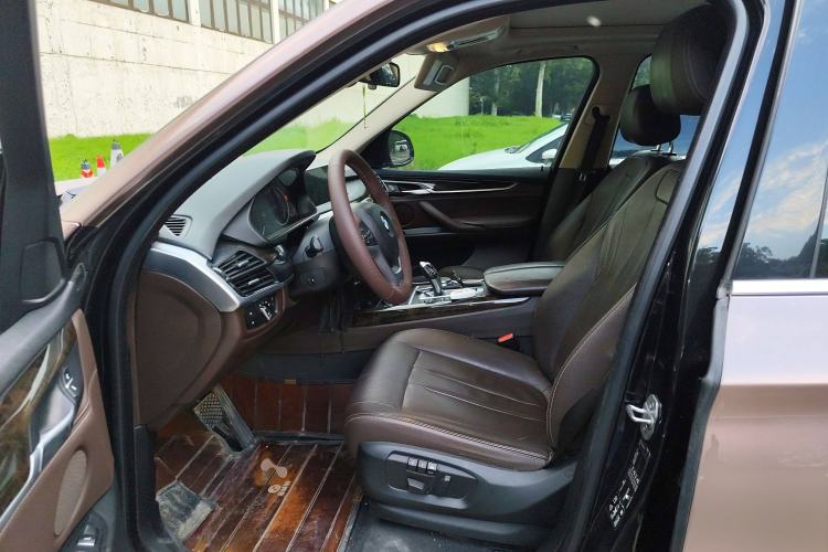 Used BMW X5 2018 xDrive28i Driver Seat