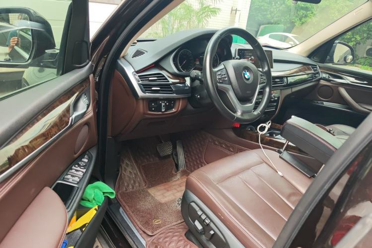 Used BMW X5 2018 xDrive35i Elegant Edition Driver Seat