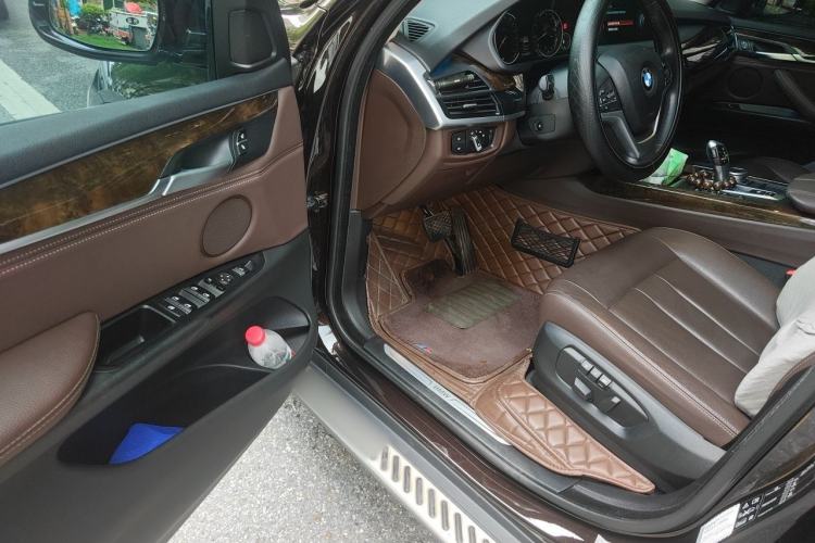 Used BMW X5 2018 xDrive35i Elegant Edition Driver Seat
