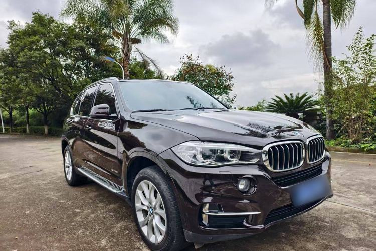 Used BMW X5 2018 xDrive28i Exterior 2