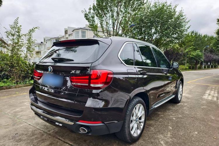 Used BMW X5 2018 xDrive28i Exterior 3