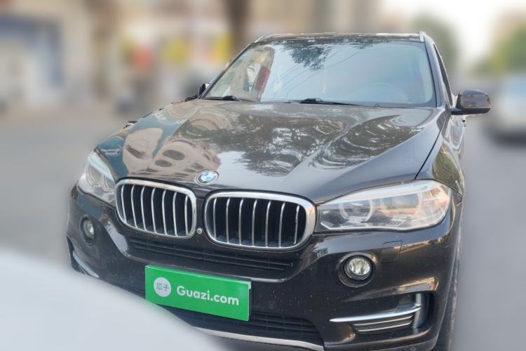 Used BMW X5 2018 xDrive28i Front