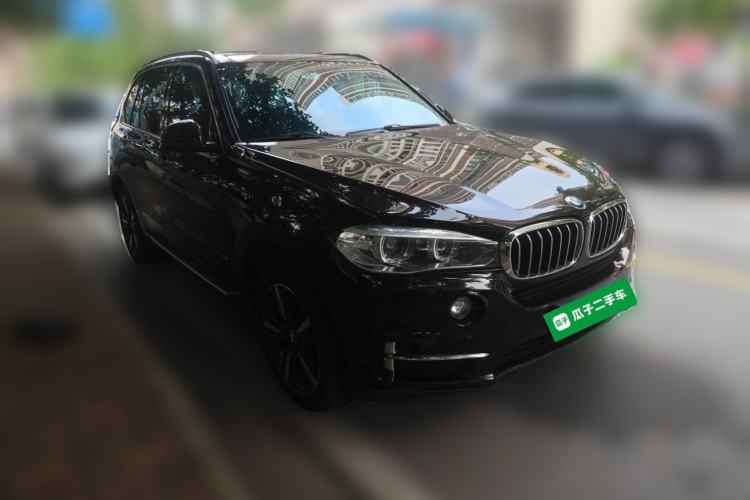 Used BMW X5 2018 xDrive35i Elegant Edition Front Right 45 Deg