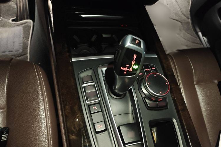 Used BMW X5 2018 xDrive28i Gear Lever