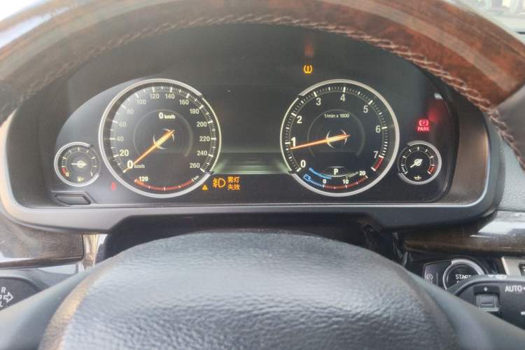 Used BMW X5 2018 xDrive28i Instrument Cluster