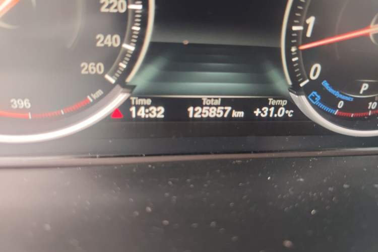 Used BMW X5 2018 xDrive35i Elegant Edition Odometer Close Up