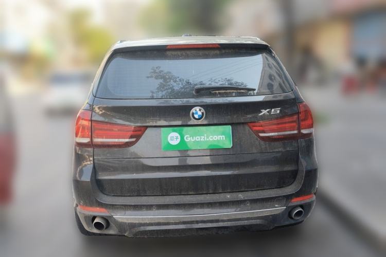 Used BMW X5 2018 xDrive28i Rear