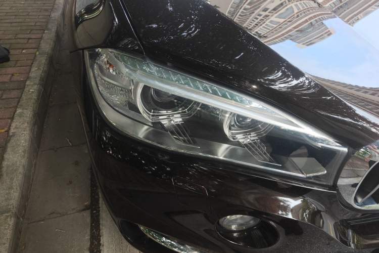 Used BMW X5 2018 xDrive35i Elegant Edition Right Front Headlight