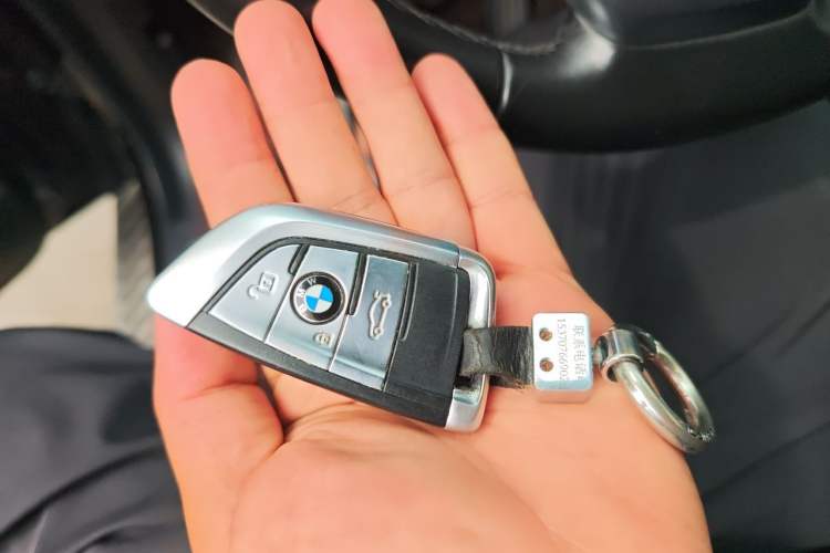 Used BMW X5 2018 xDrive35i Elegant Edition Vehicle Key