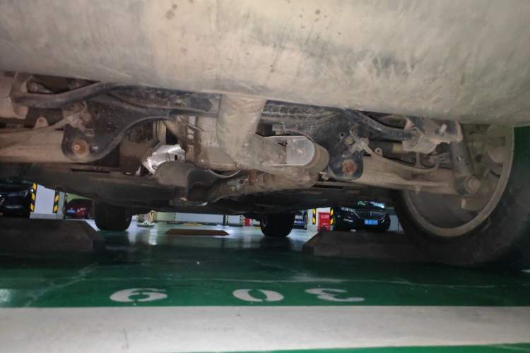 Used BMW X5 2018 xDrive28i Chassis Rear