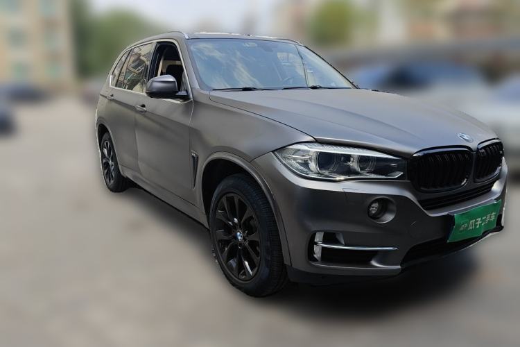 Used BMW X5 2018 xDrive28i Front Right 45 Deg
