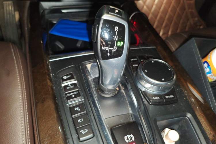 Used BMW X5 2018 xDrive28i Gear Lever