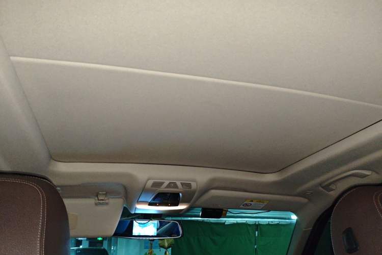 Used BMW X5 2018 xDrive28i Headliner