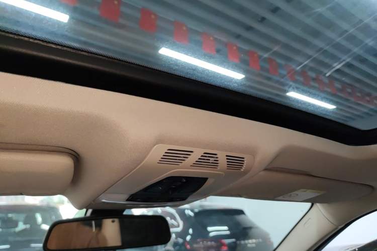Used BMW X5 2018 xDrive35i Elegant Edition Headliner