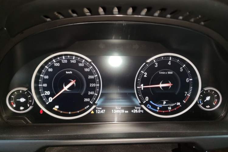 Used BMW X5 2018 xDrive35i Elegant Edition Instrument Cluster
