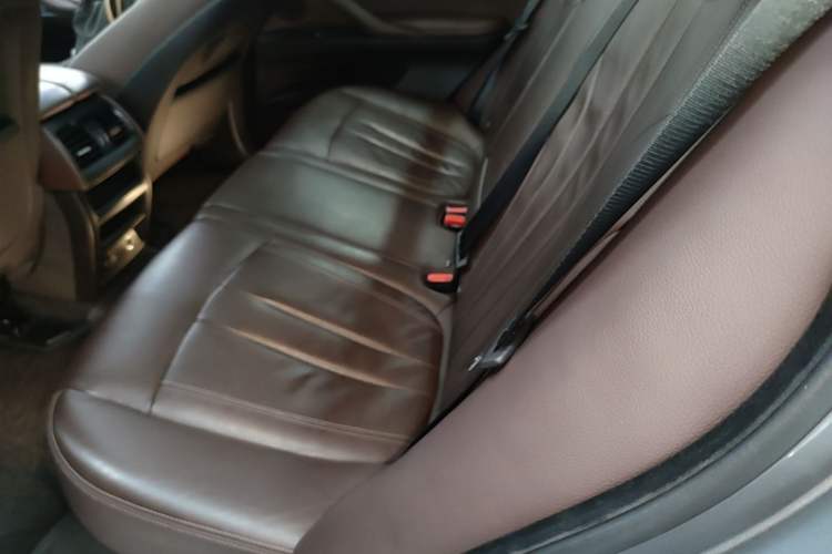 Used BMW X5 2018 xDrive35i Elegant Edition Left Rear Seat