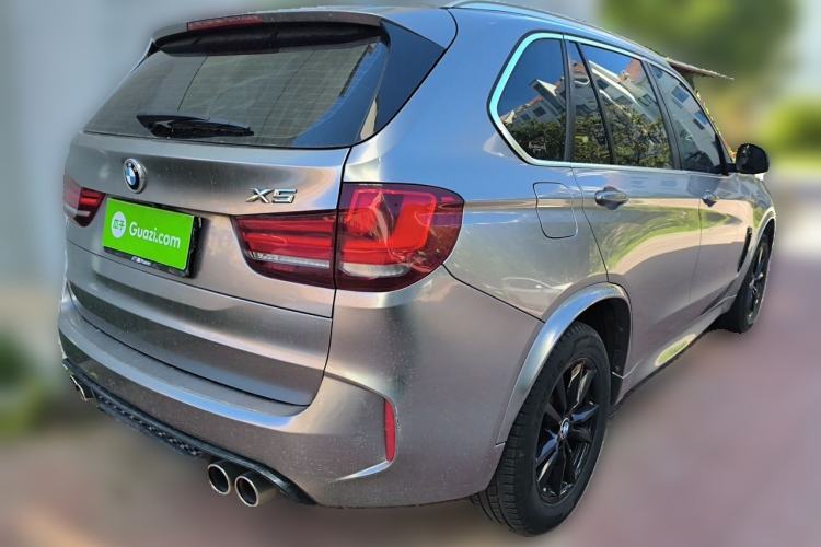 Used BMW X5  Rear Right 45 Deg