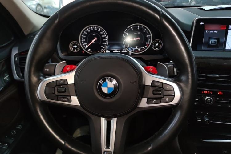 Used BMW X5 2018 xDrive35i Elegant Edition Steering Wheel