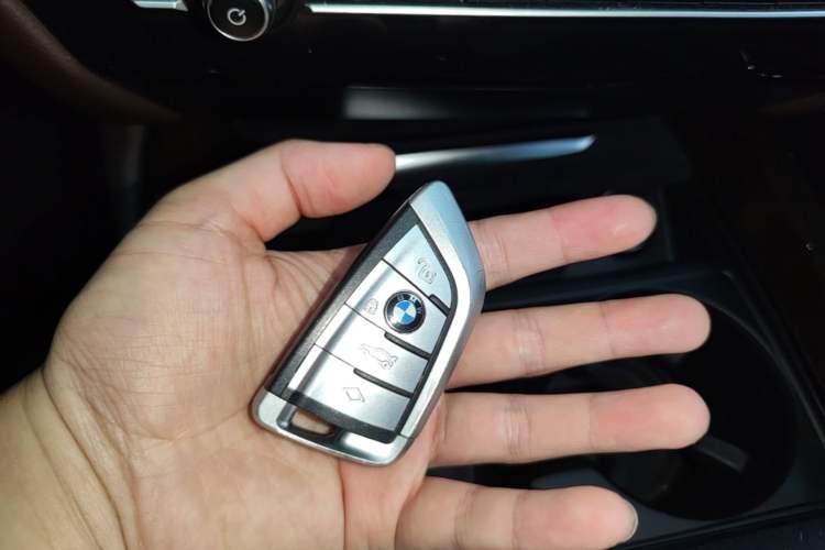 Used BMW X5 2018 xDrive35i Elegant Edition Vehicle Key